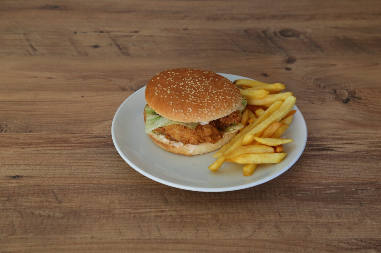Acılı Chicken Burger Menü (120 gr.)