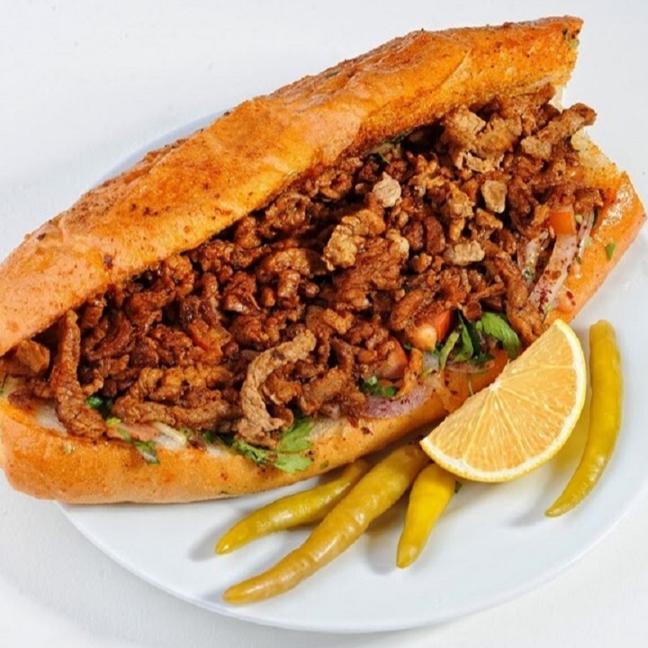 Et Tantuni Ekmek Arası