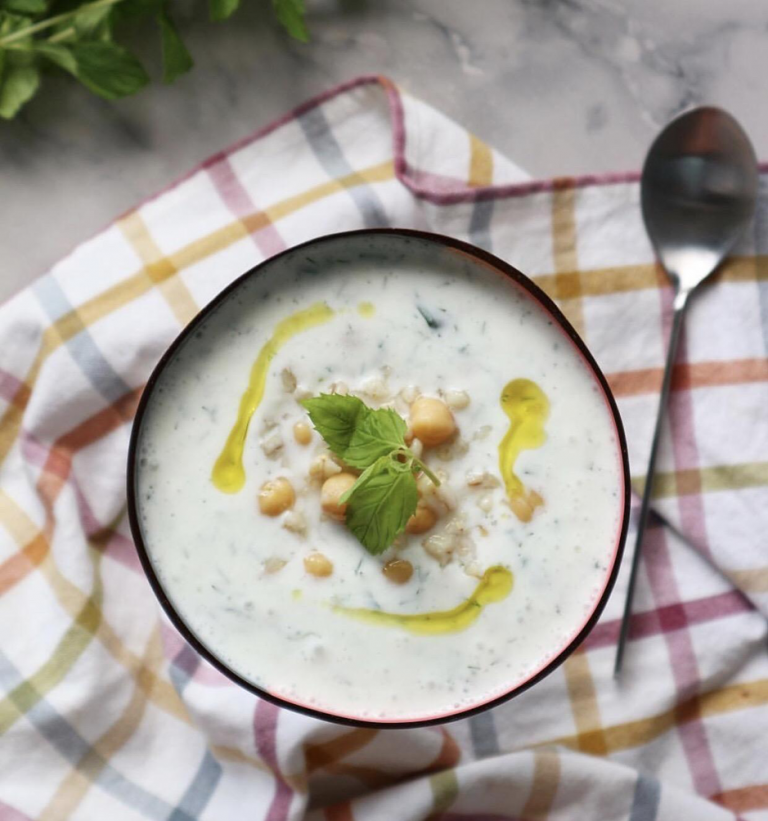 Soğuk Ayran Aşı Çorbası