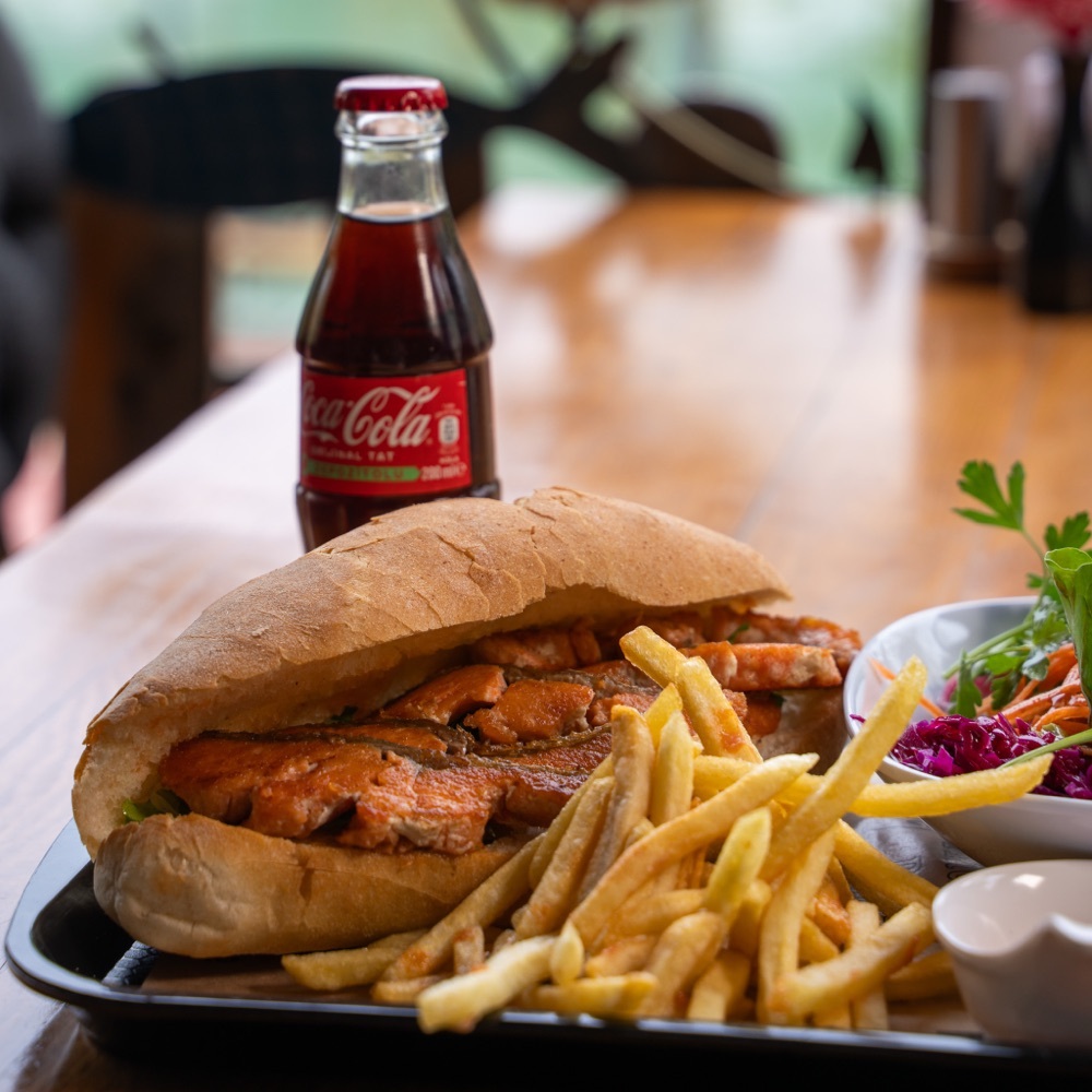 Ekmek Arası Somon menü