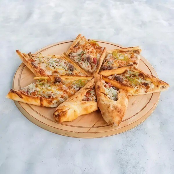 Kuşbaşılı Mevlana Pide