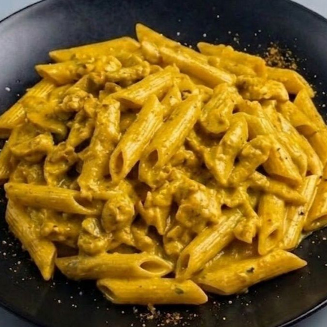 Köri Soslu Makarna