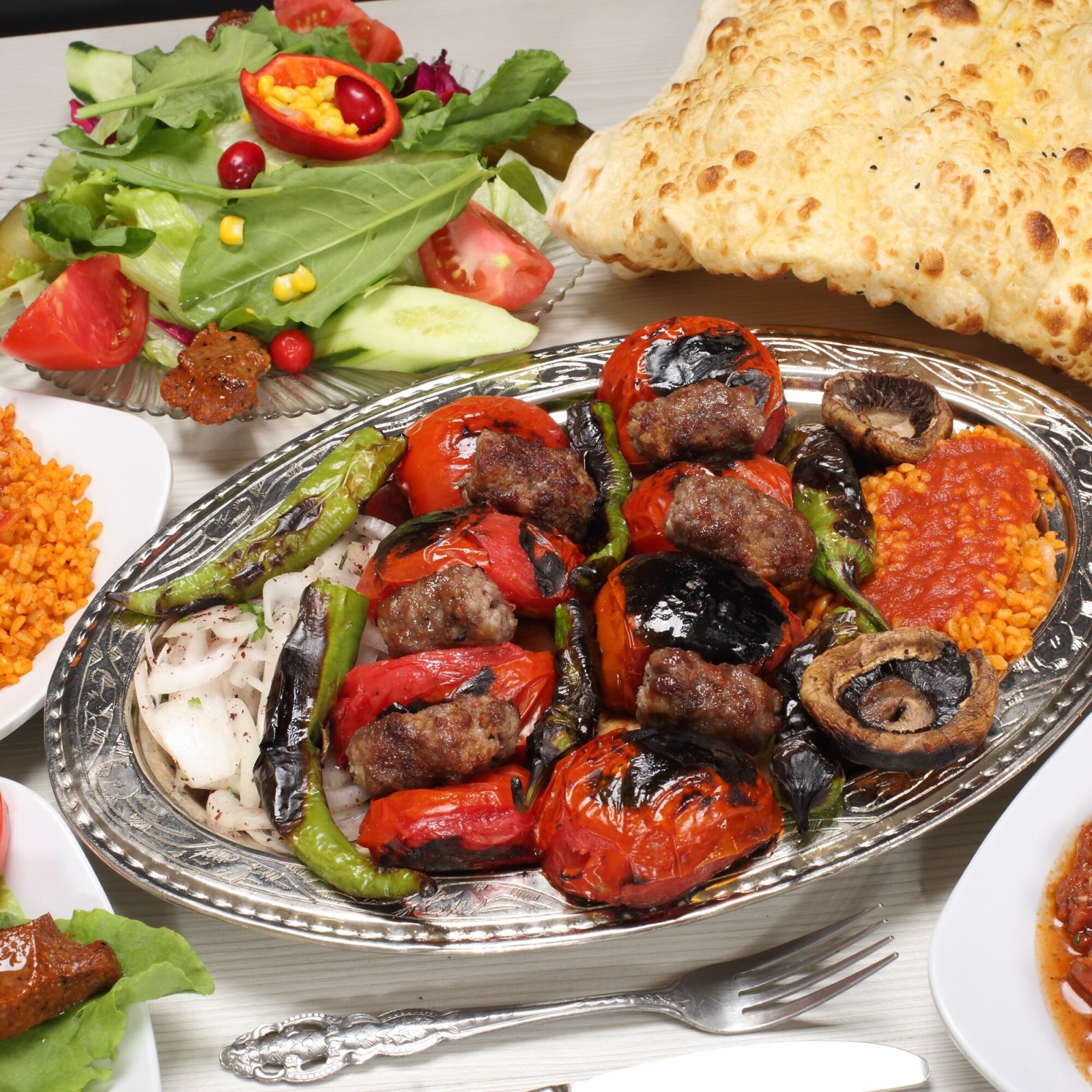 Domatesli Kebap