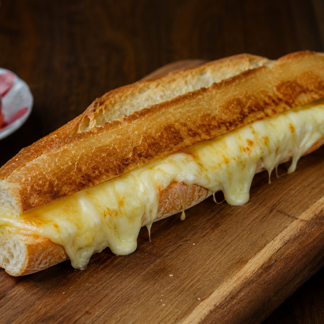 Kaşarlı Tost Menü