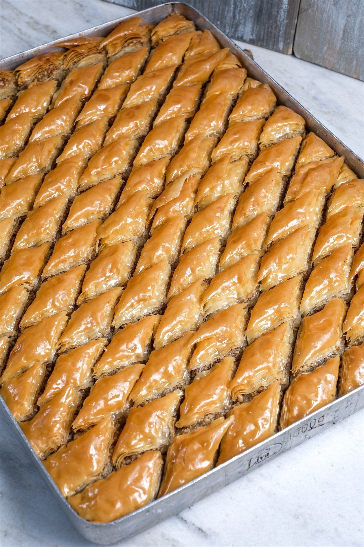 Ev Tipi Cevizli Baklava ( 1 kg )
