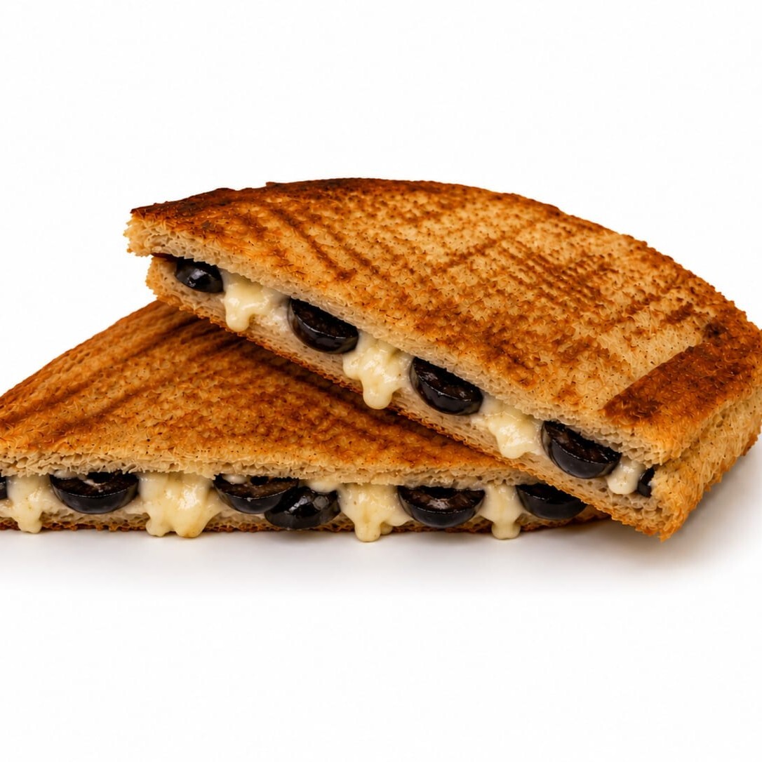 Beyaz Peynirli Zeytinli Tost