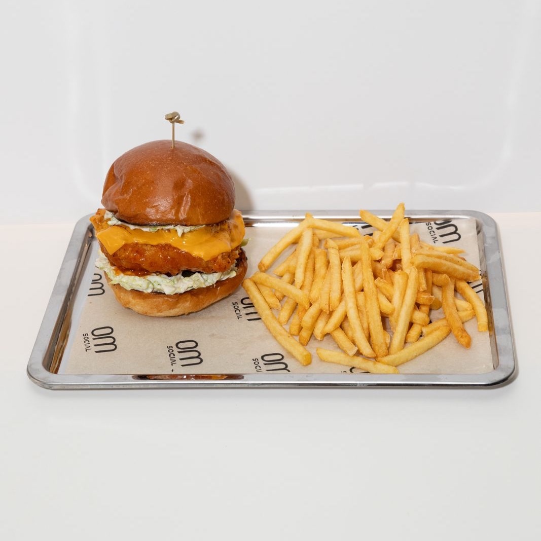 Acılı Çıtır Tavuk Burger