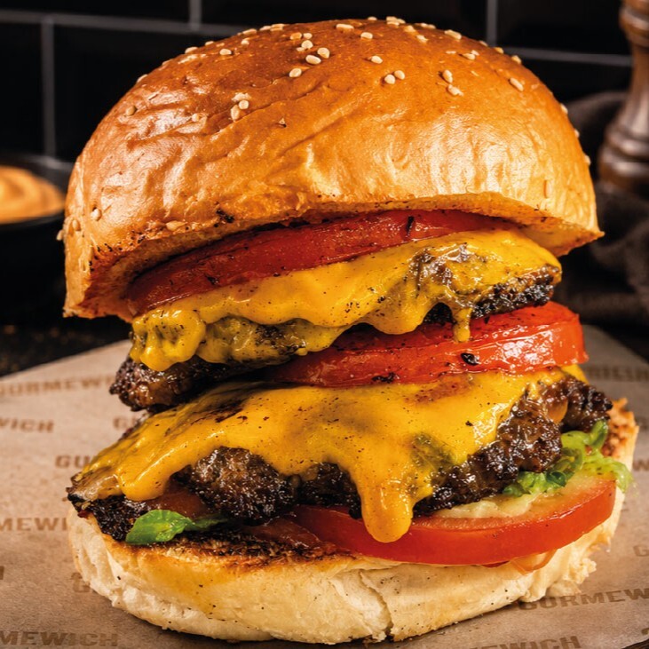 Double Cheese Burger ve Patates Kızartması
