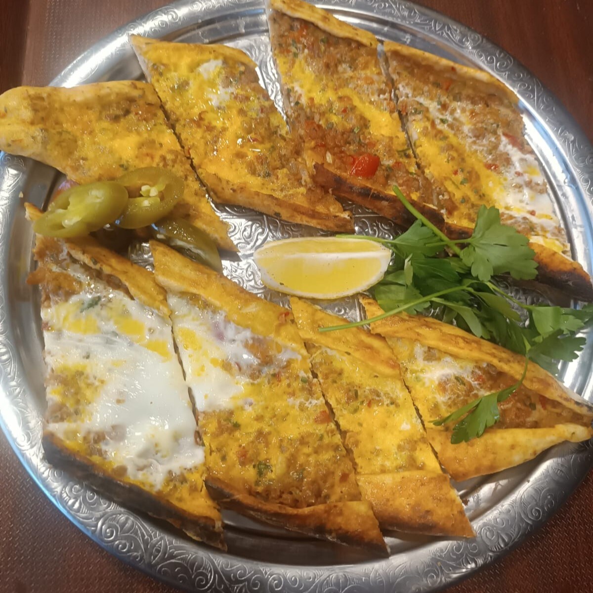 Kıymalı Yumurtalı