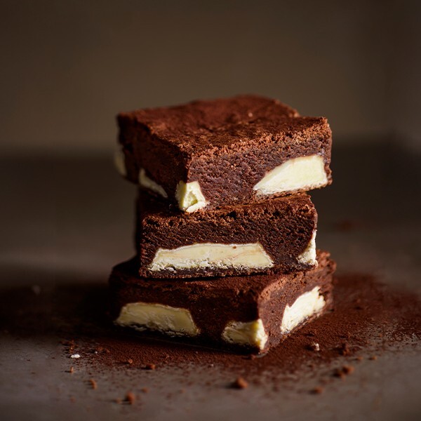 Beyaz Çikolatalı Browni