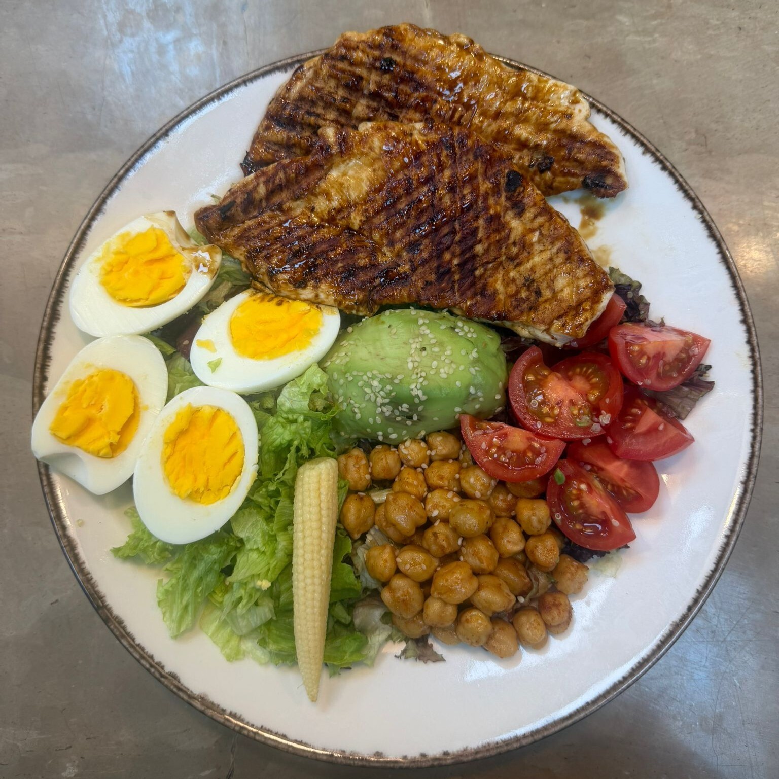 Protein Akdeniz +coca cola