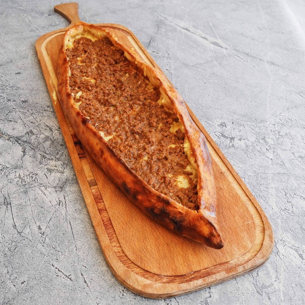 Çıtır Kıymalı Pide + 330 Ml. Coca Cola