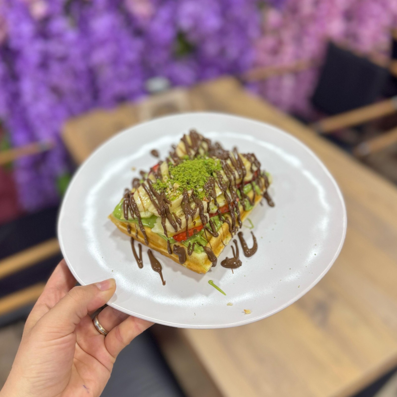 16 Malzemeli Waffle