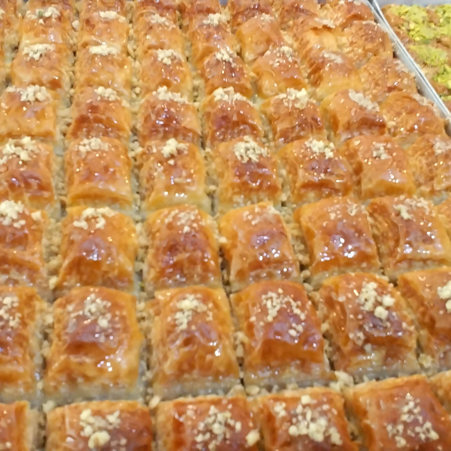 Cevizli baklava (1 kg)