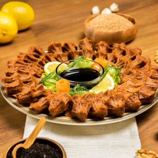 Çiğ Köfte (200 gr.) + 330 ml Coca-cola