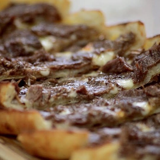 Kavurmalı Kaşarlı Pide