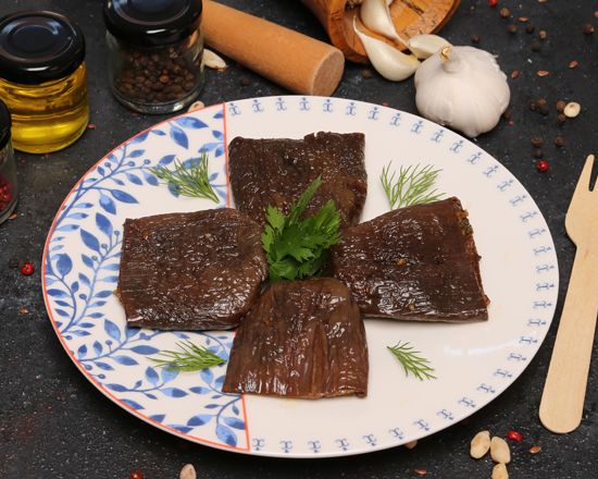 Zeytinyağlı Kuru Patlıcan Dolması