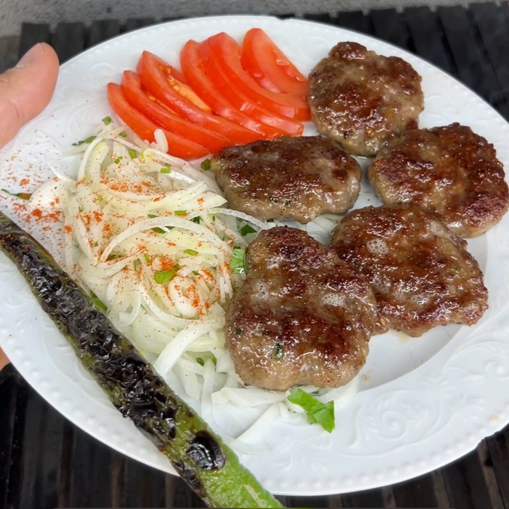 Tabak Porsiyon 5 Köfte