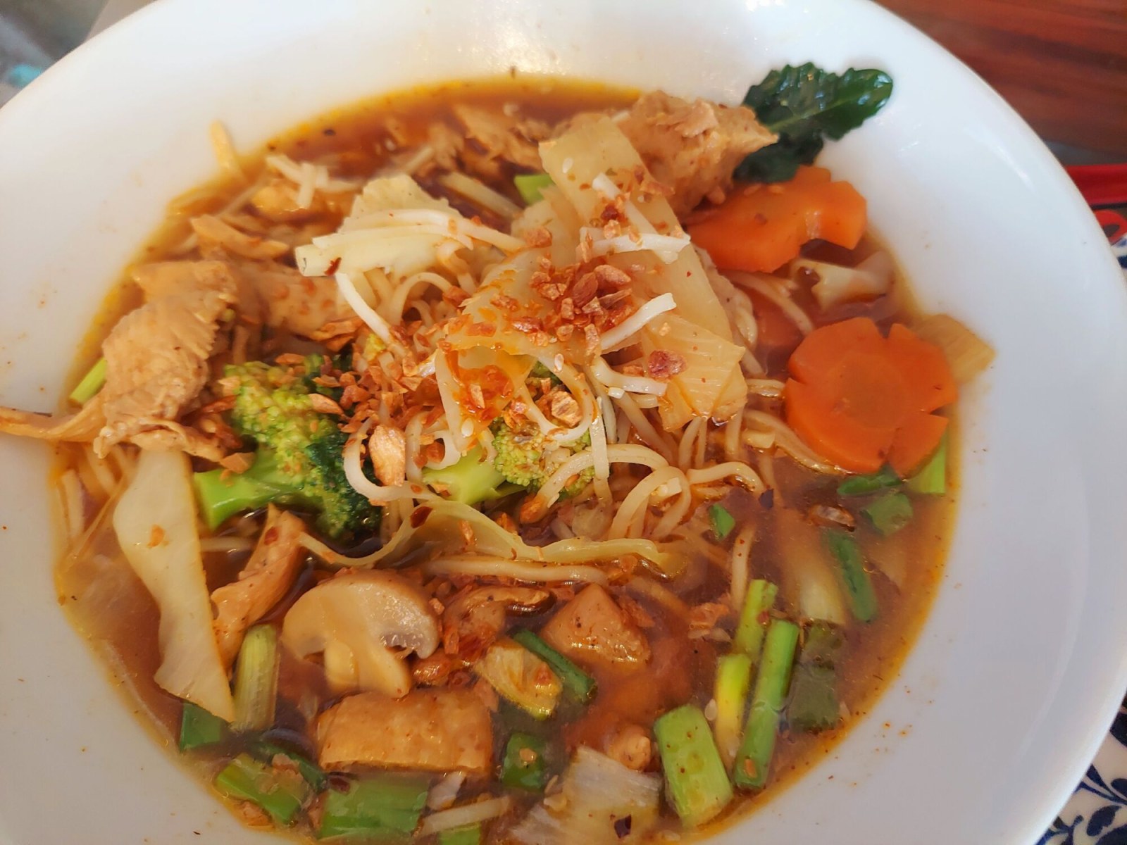 Ramen Erişte Çorbası (Tavuk) - Ramen Noodle Soup (Chicken)