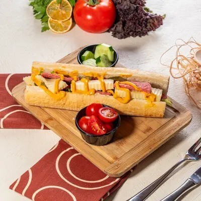 Salamlı Kaşarlı Sandviç