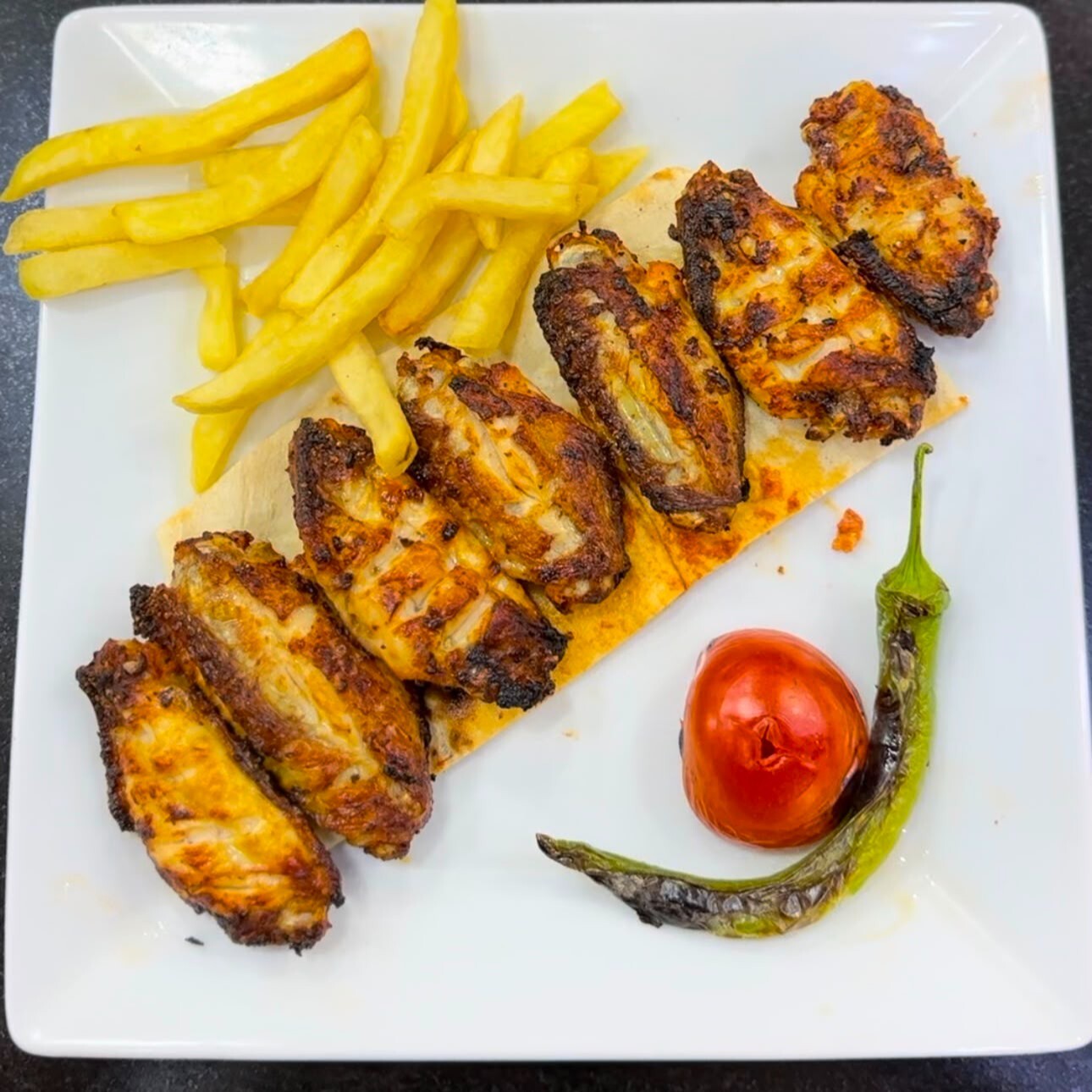 Kanat