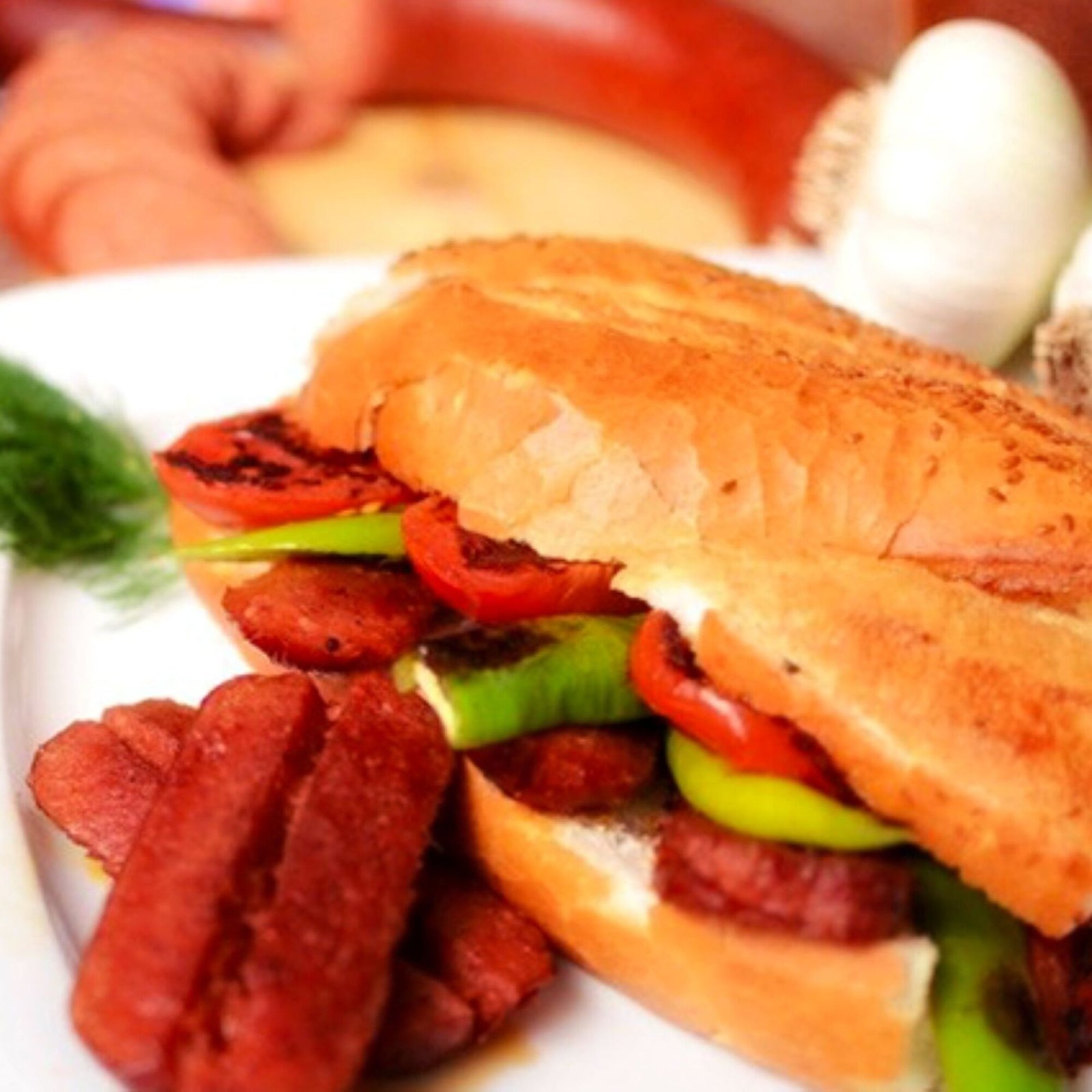 Sucuk Ekmek
