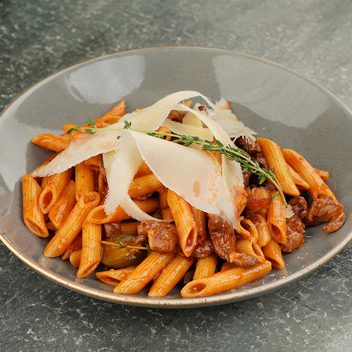 Biftekli Penne Arrabbiata