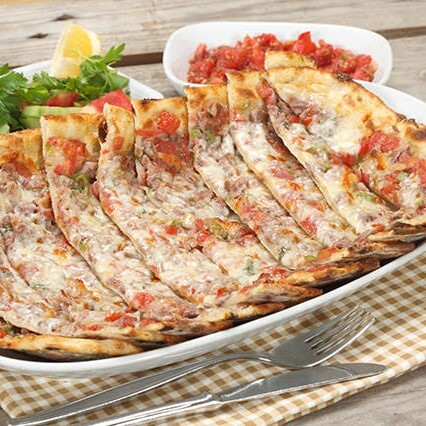 Konya Usulü Karışık Pide