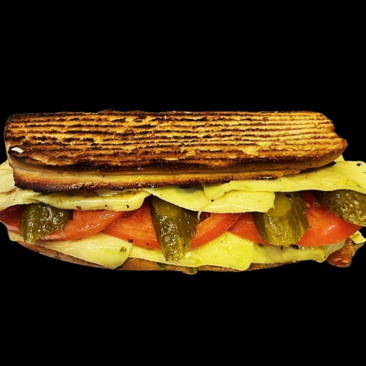 Ayvalık Kaşarlı Tost