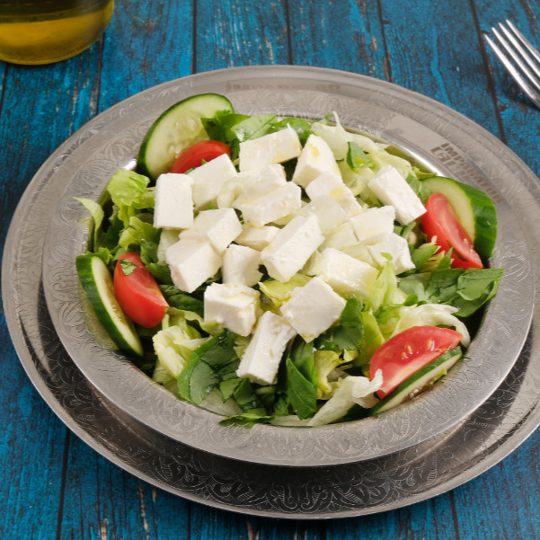 Beyaz Peynirli Roka Salatası