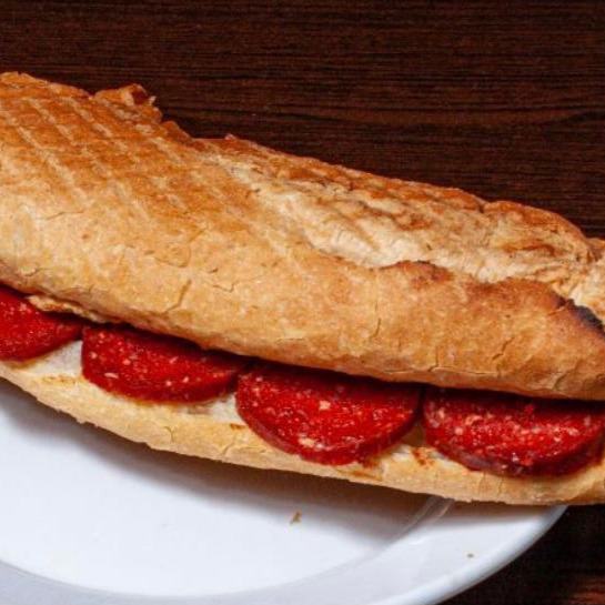 Sucuklu Tost