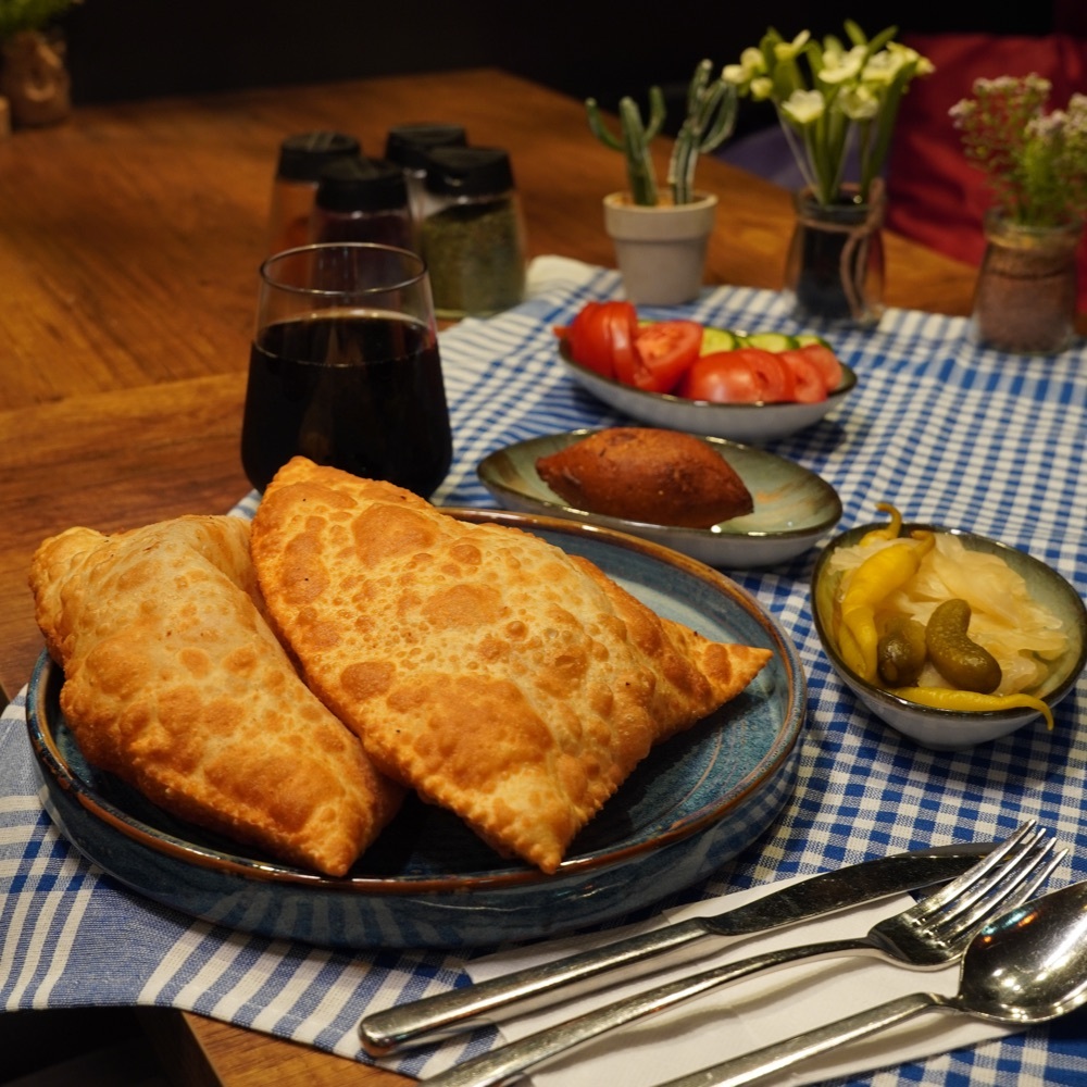 Çiğ Börek (Beyaz Peynirli) (2 Adet)