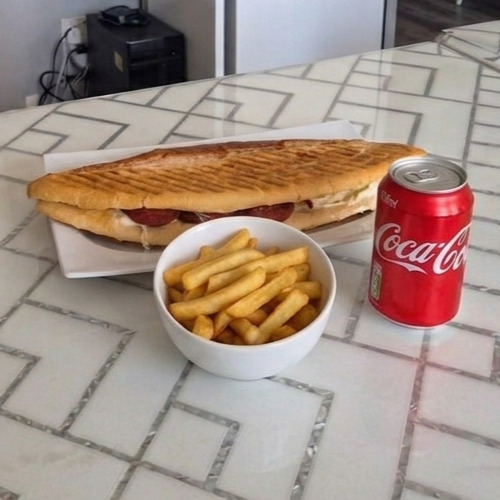 Bütün Karışık Tost Menü