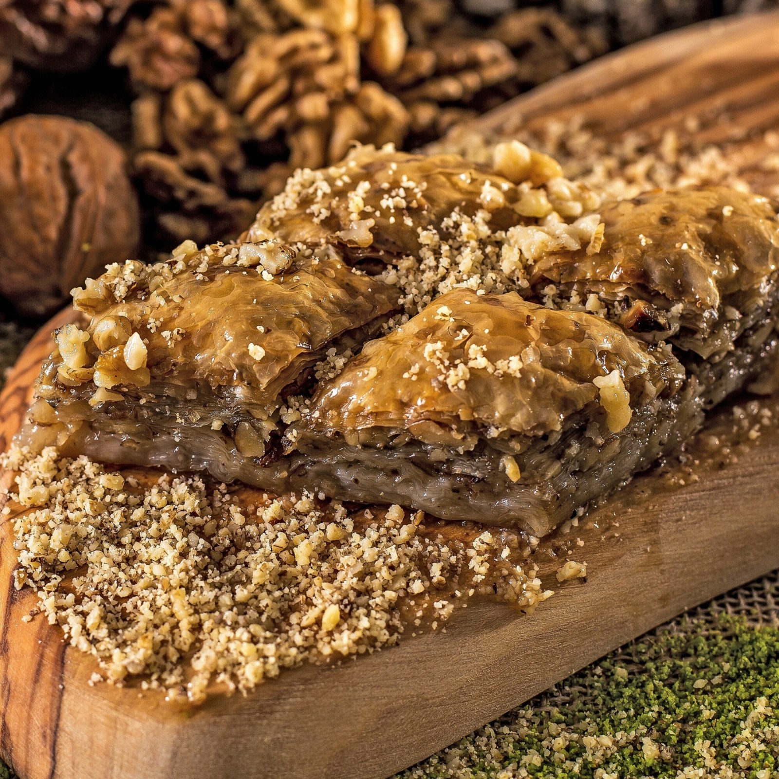 Cevizli Ev Baklavası (500 Gr)