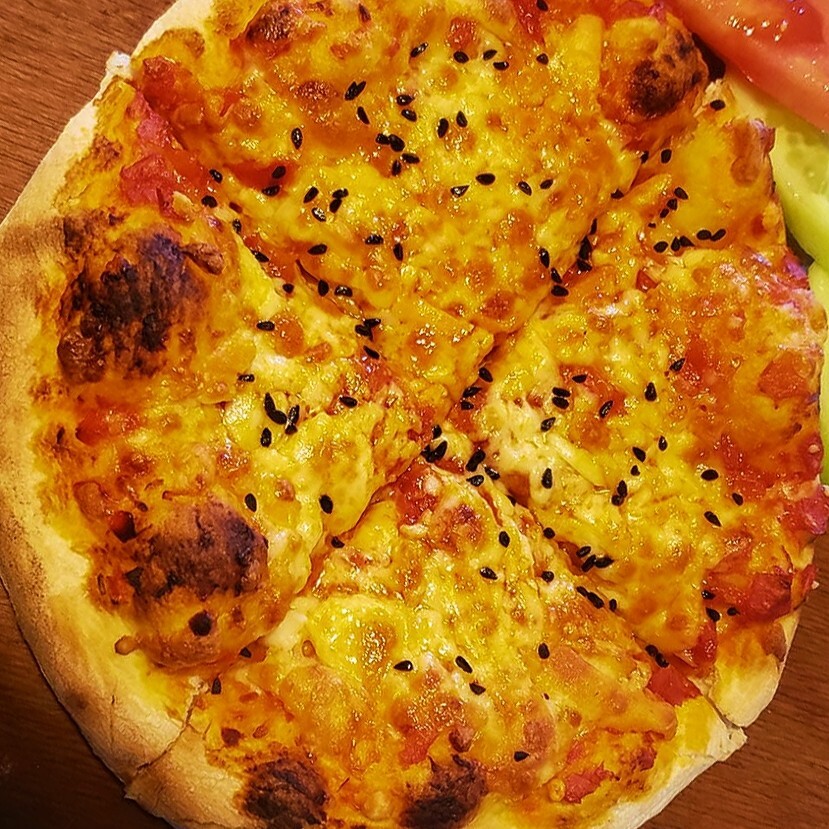 Peynirli Muhammara Pide (Manakiş)