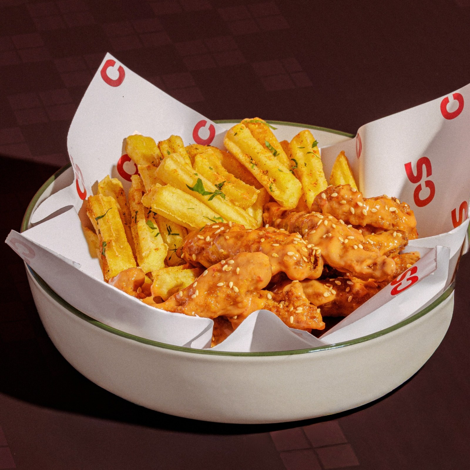 Dynamite Soslu Tavuk Parçaları