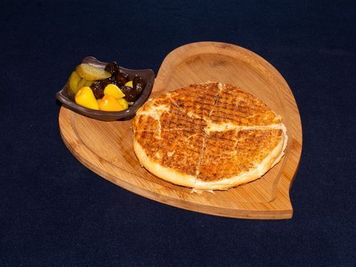 Sucuklu Tost