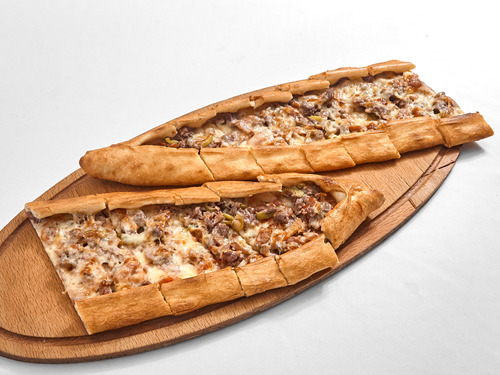 Kuşbaşı Kaşarlı Pide