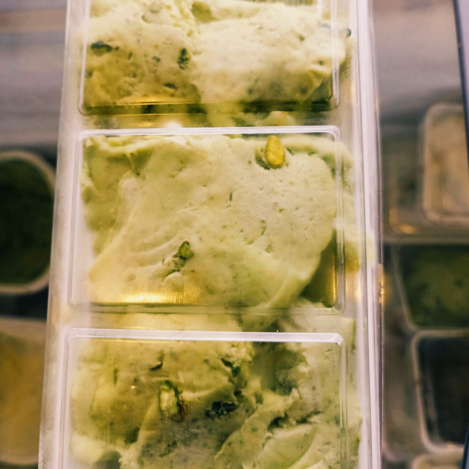 Fıstıklı Dondurma 1Kg.