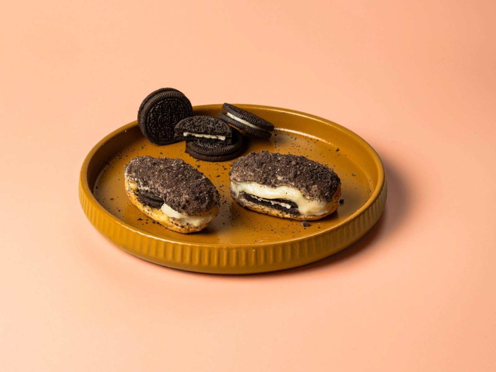 Oreolu Bisküvili Ekler (55-60 gr.)