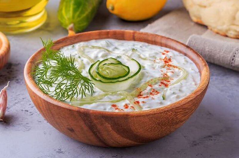 Yoğurtlu Salatalıklı Cacık