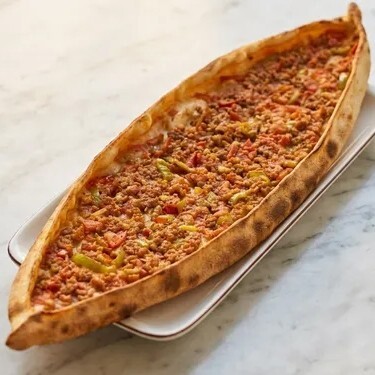 Kıymalı Pide
