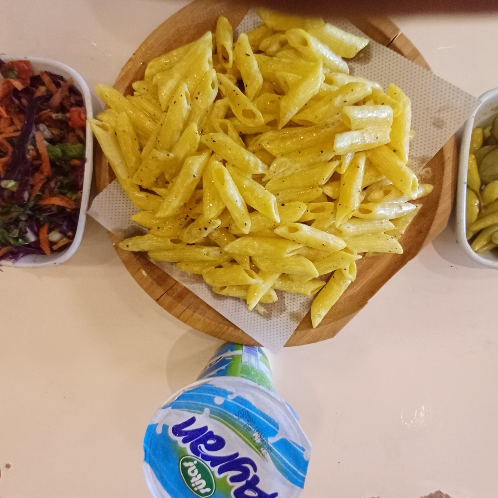 Kaşarlı Köri Soslu Makarna