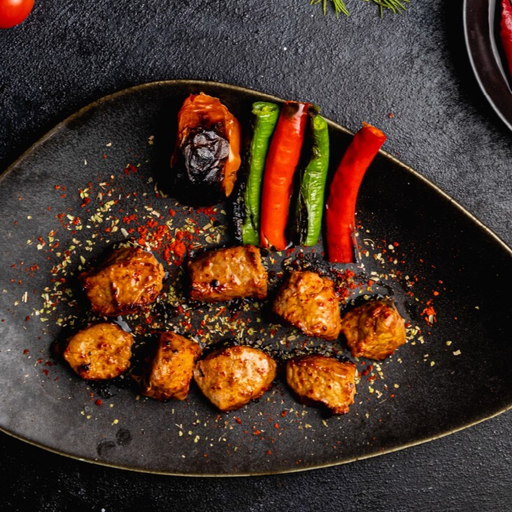 Terbiyeli Kuzu Şiş (Acılı)