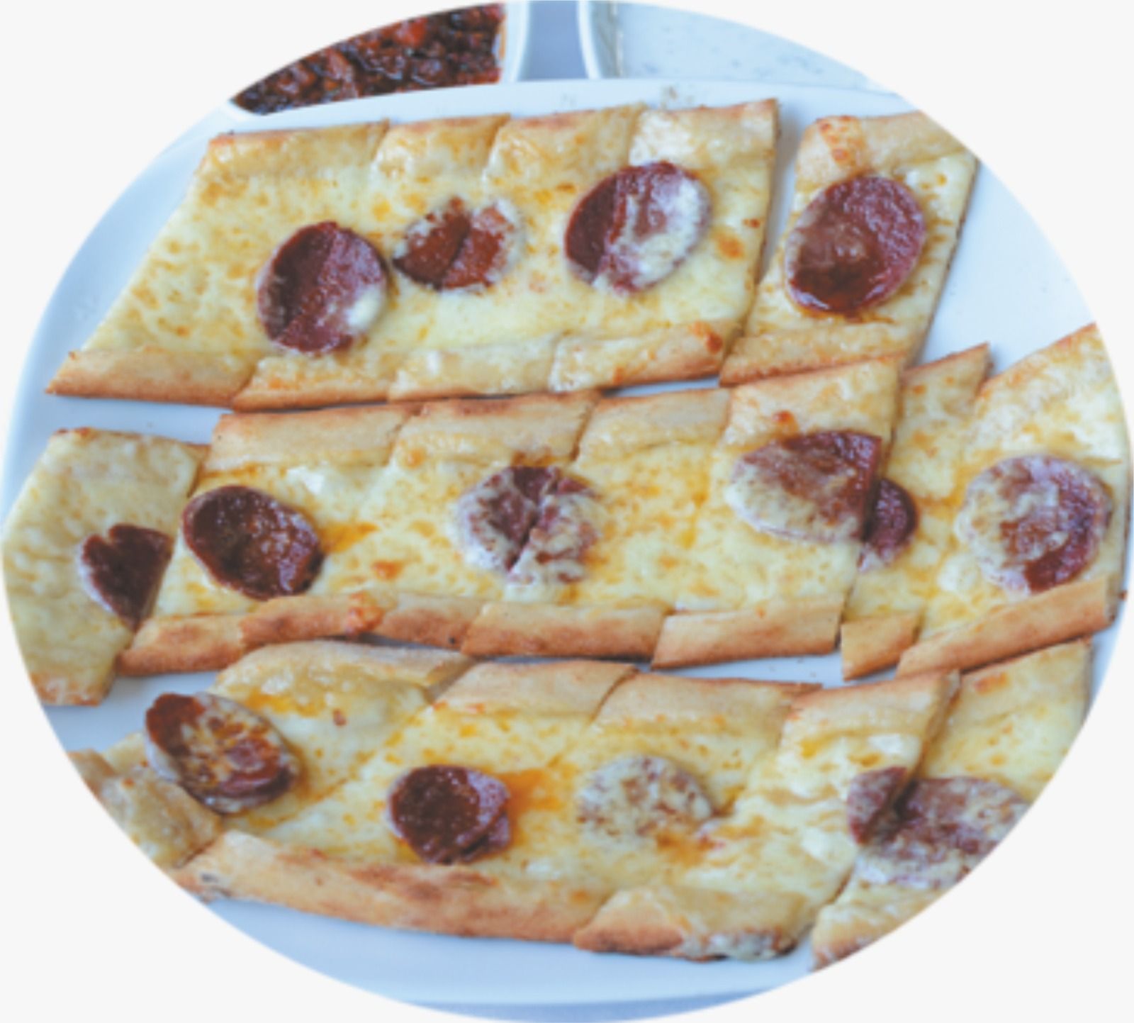 Sucuklu Kaşarlı Pide