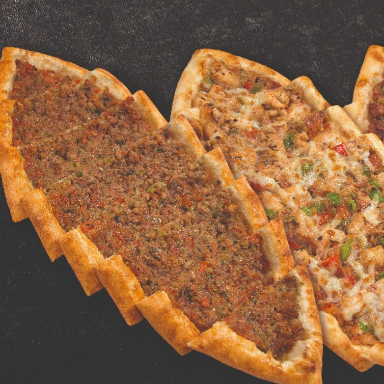 1 Kıymalı 1 Tavuklu Pide 2 Ayran Menü