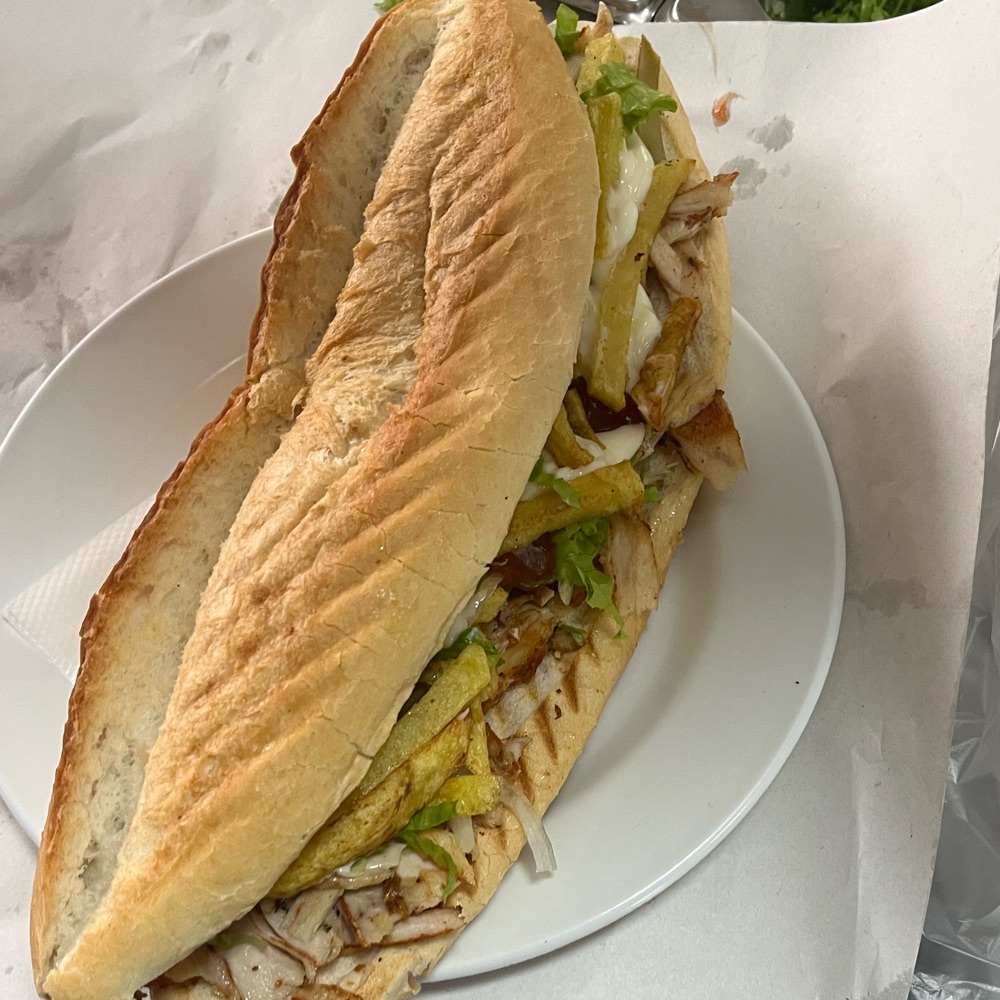 Tam Ekmek Arası Tavuk Döner