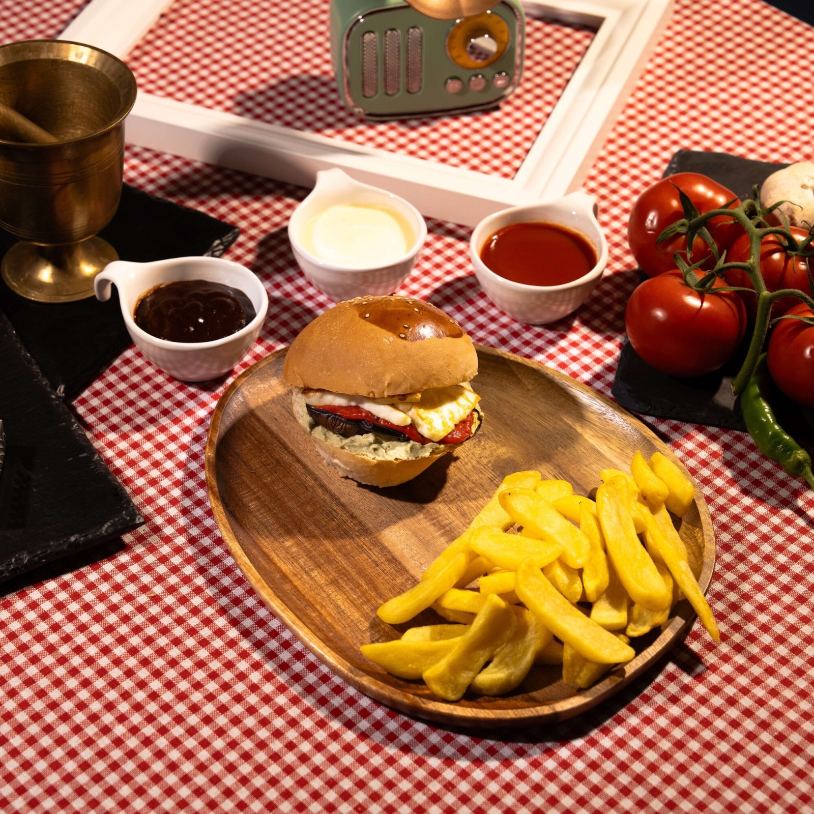Hellim Burger