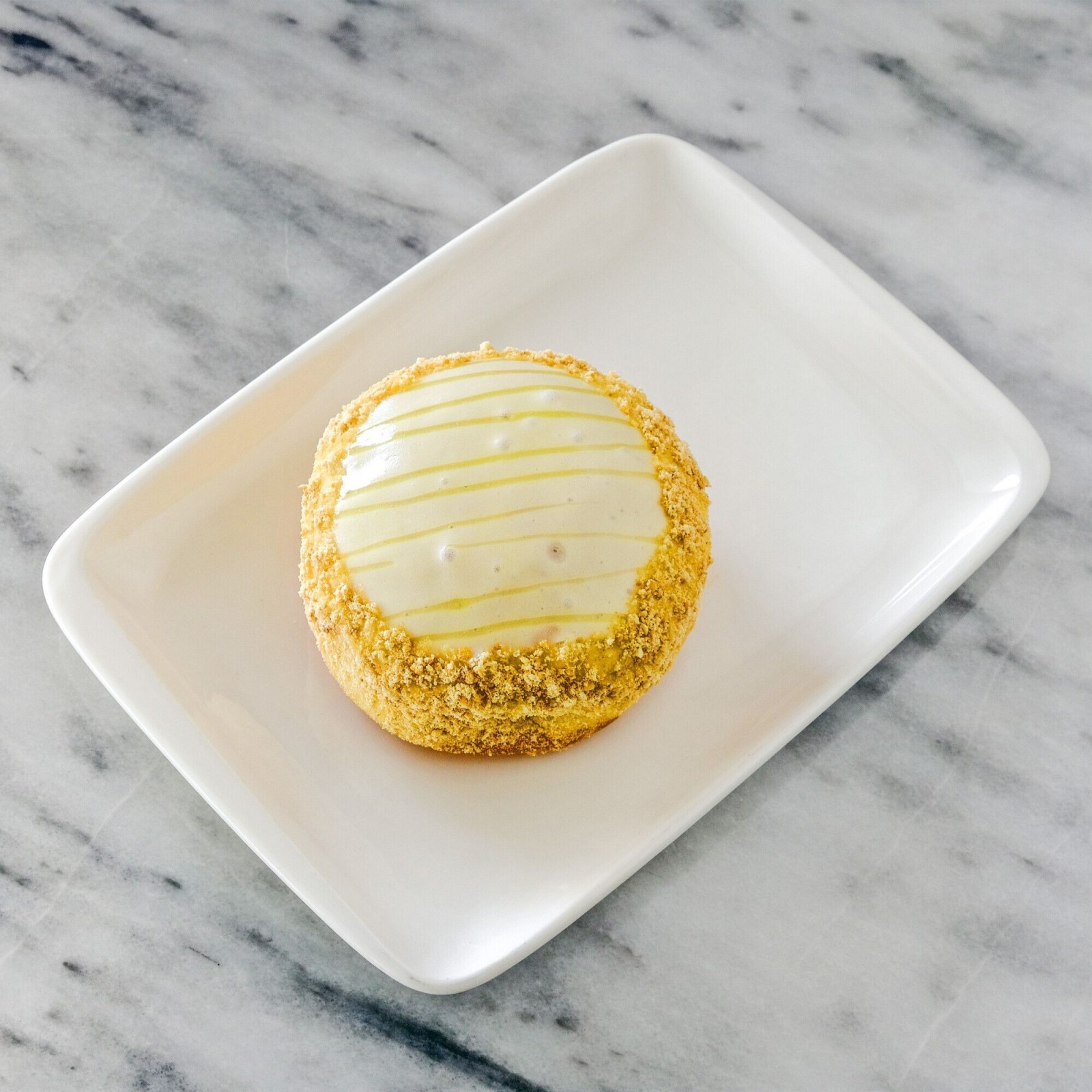 Lemon Cheesecake Berliner