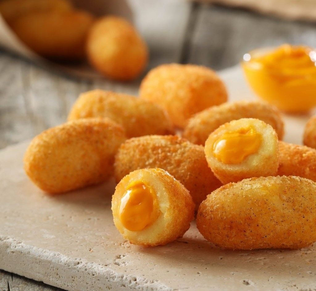 Cheddar Dolgulu Patates Topları (8 Adet)